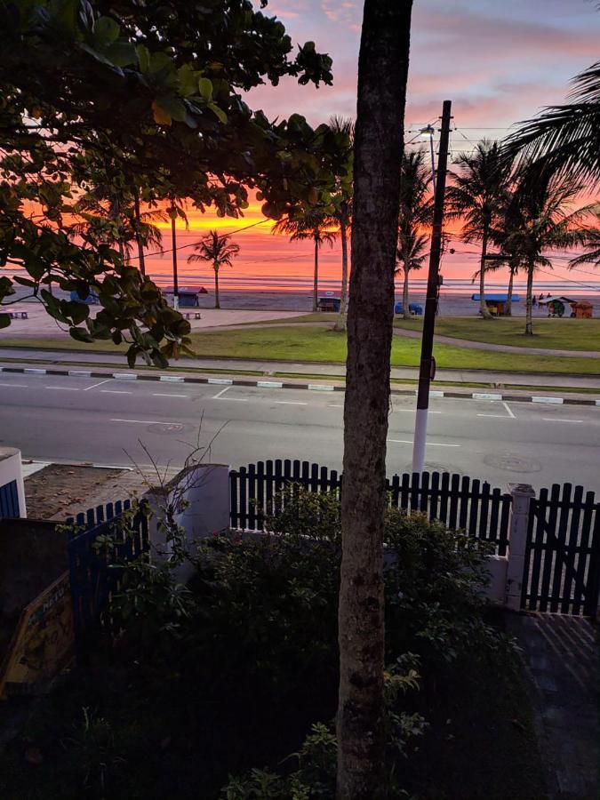 Casa C Churrasq E Wifi, Frente Ao Mar Bertioga Exteriör bild